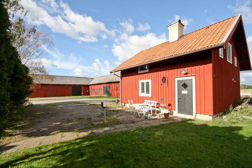 Broby Bed & Breakfast Entreplan Nyköping Εξωτερικό φωτογραφία